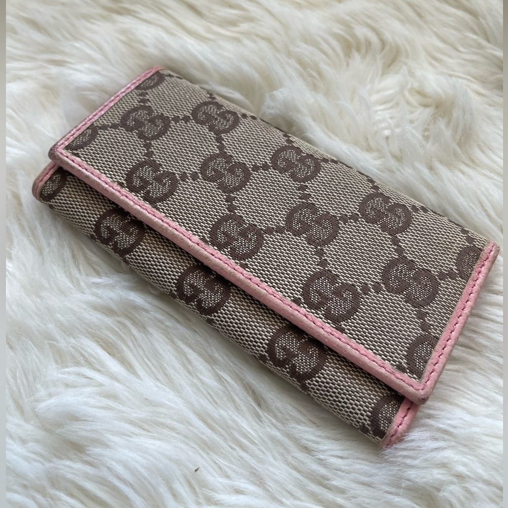 Gucci GG Canvas Key Holder Case